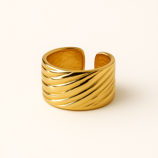 "Golden Horizon" Ribbed Statement Ring