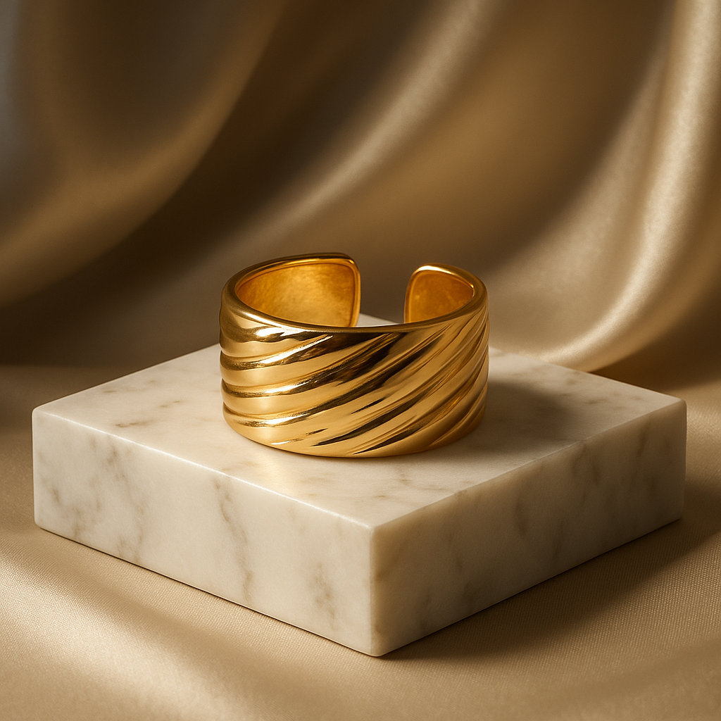 "Golden Horizon" Ribbed Statement Ring