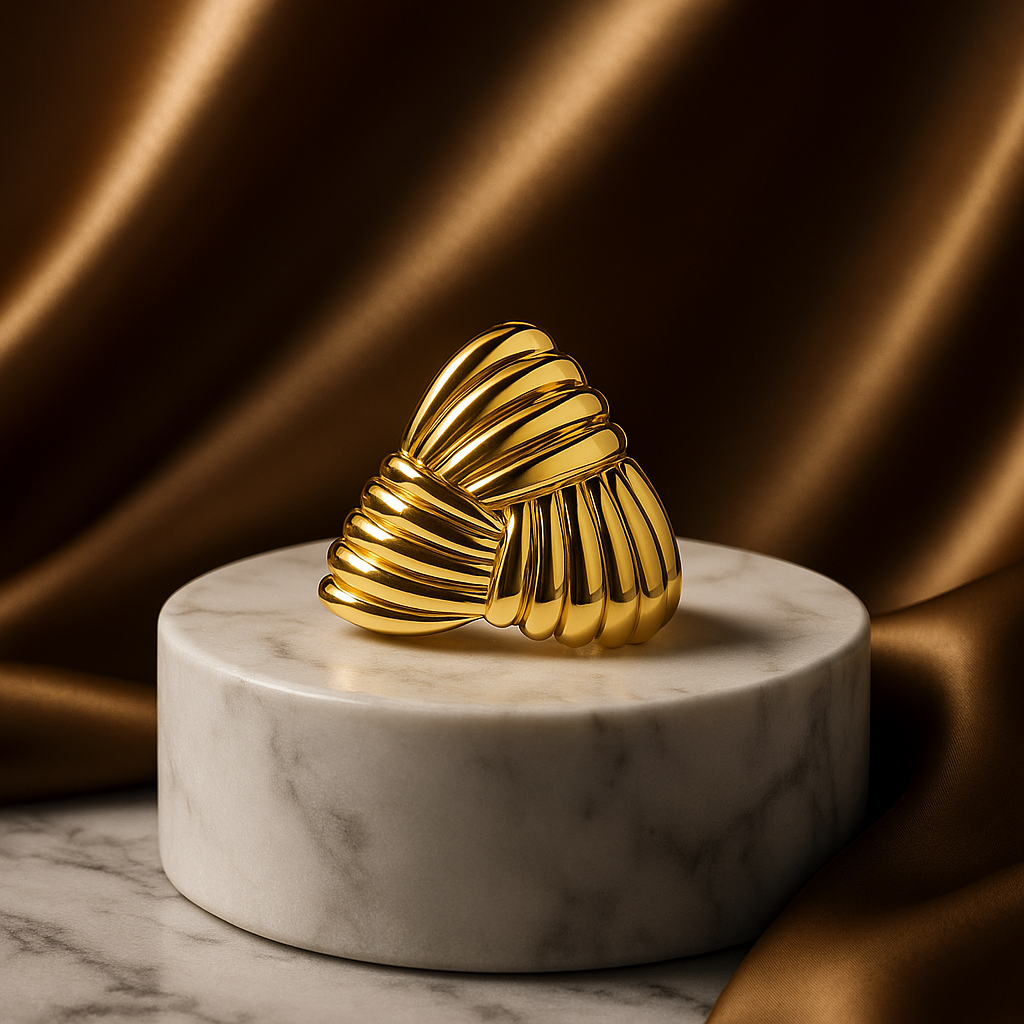 Sway Adjustable Gold Knot Ring