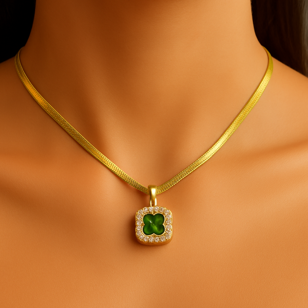 Green Clover Snake Chain Necklace | Tarnish-Free Gold Plated Pendant