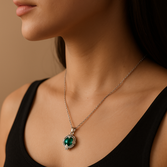 Enchanted Apple Wish Pearl Necklace Set